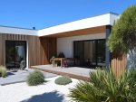 Façade de maison moderne : matériaux et couleurs